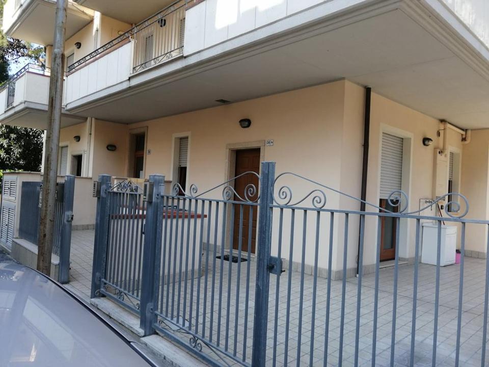 Appartamento Piano Terra San Benedetto del Tronto Eksteriør bilde